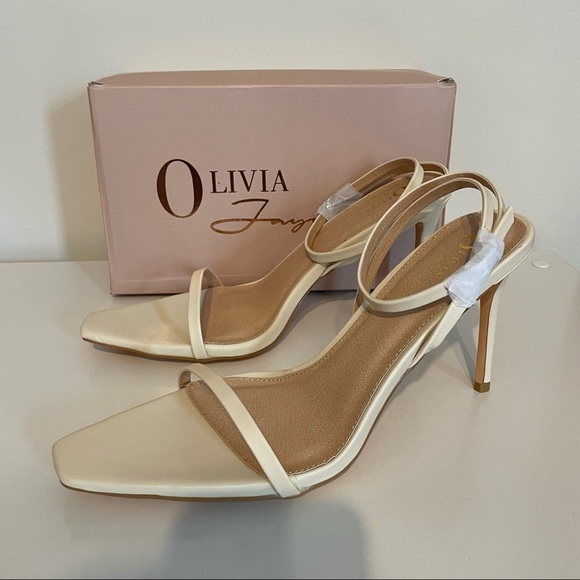 NIB Olivia Jaymes Siobhan Ivory Ankle Strap Heels - Picture 2 of 6